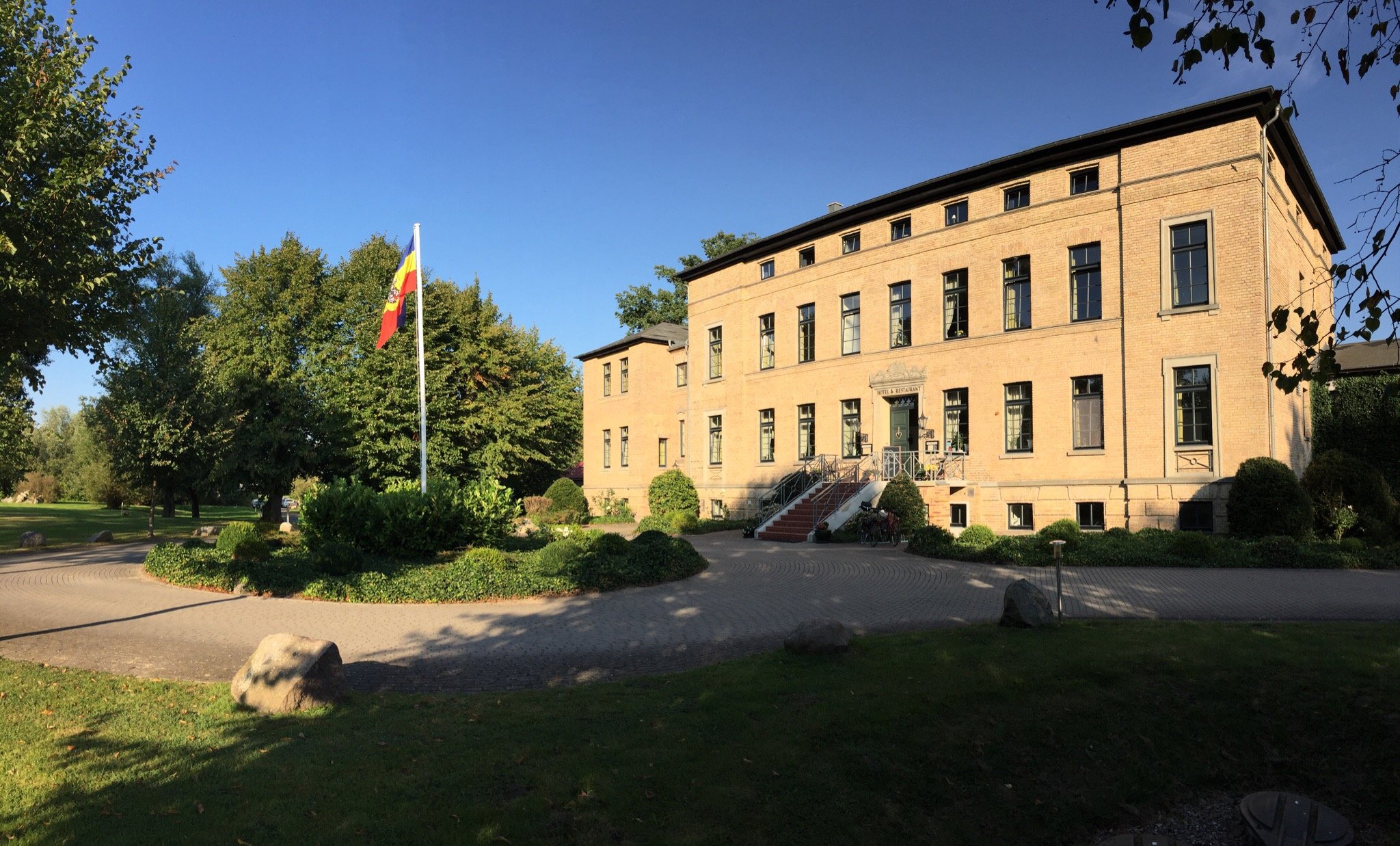 Gutshaus Redewisch-官方
