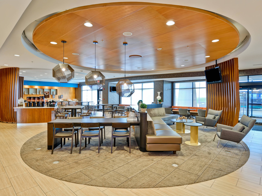 Springhill Suites by Marriott Cincinnati Airport South主图