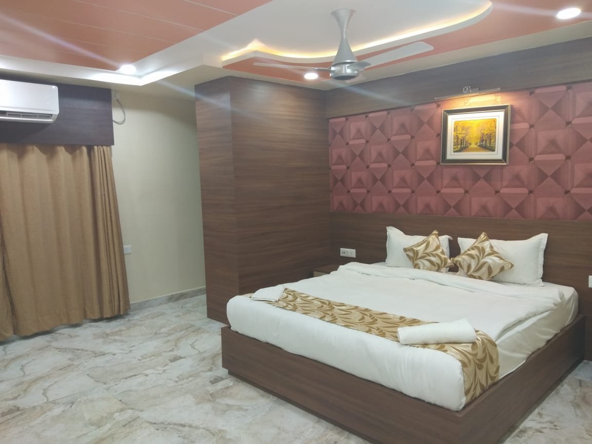 Hotel White House-官方