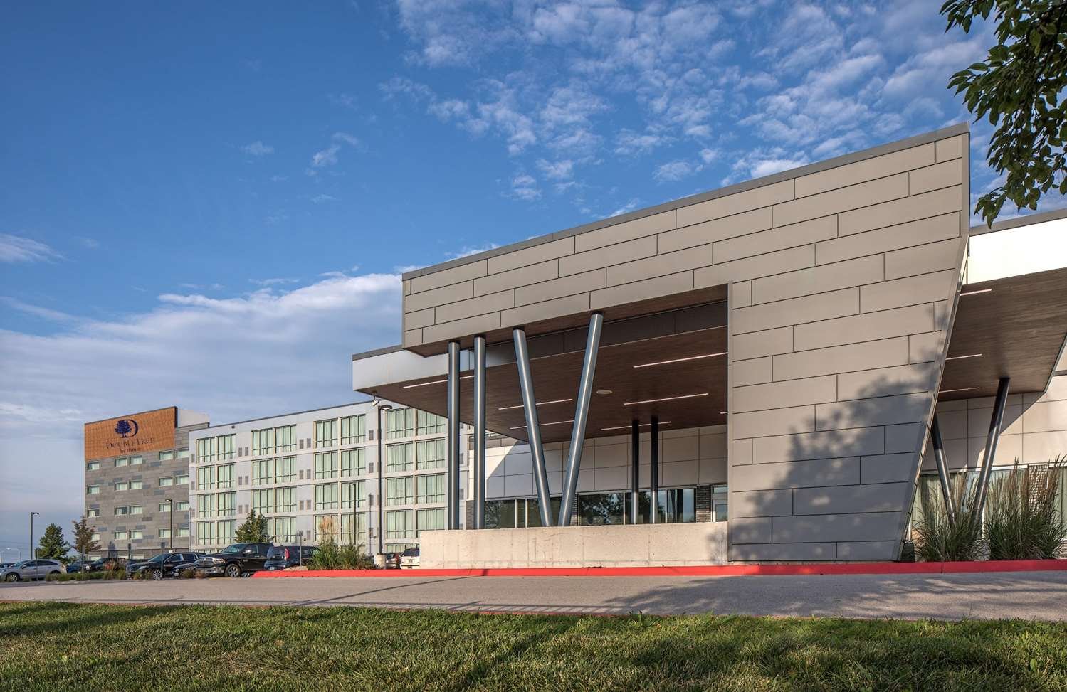 DoubleTree by Hilton Omaha Southwest-官方