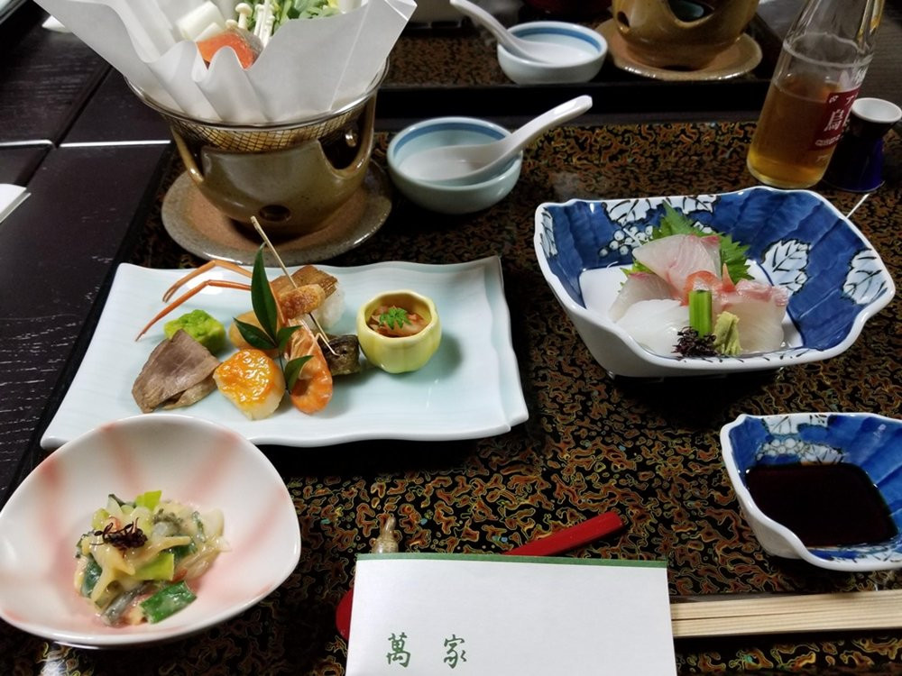 绫部市酒店住宿-Yorozu Ryori Ryokan