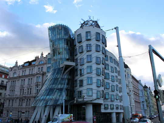 跳舞的房子-布拉格必去景点