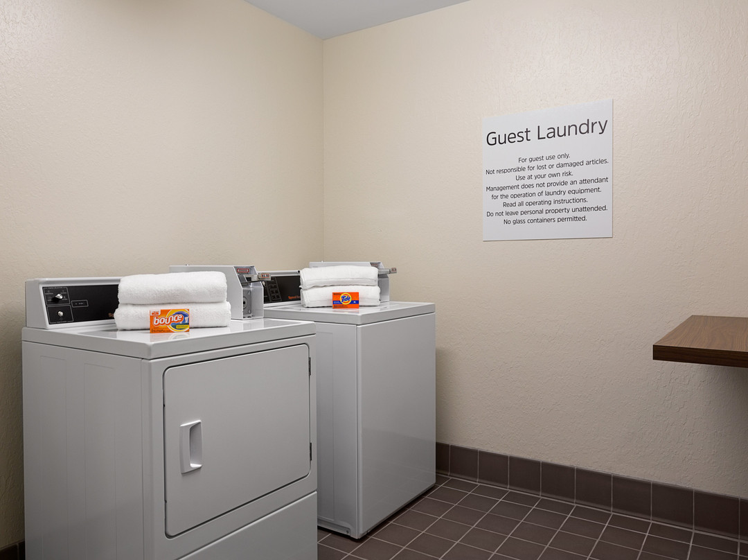 Holiday Inn Express Lake Park, an IHG hotel主图