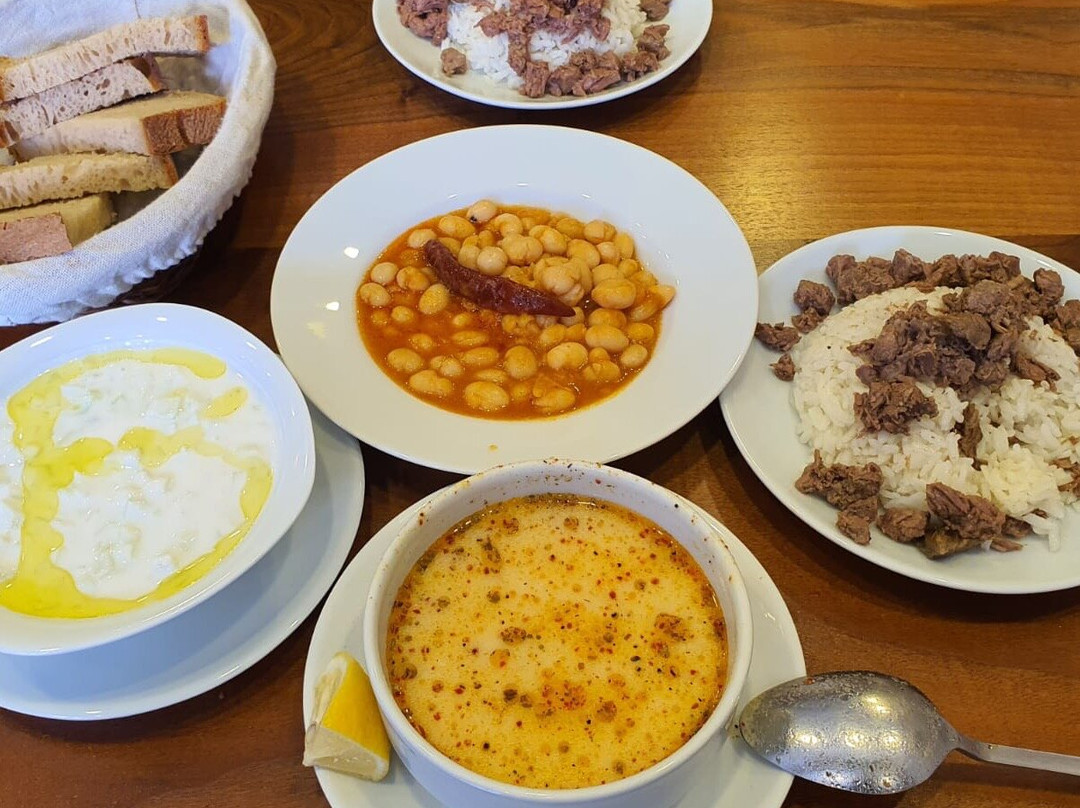 Balkan Çorba Güveç