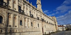Parador de León主图