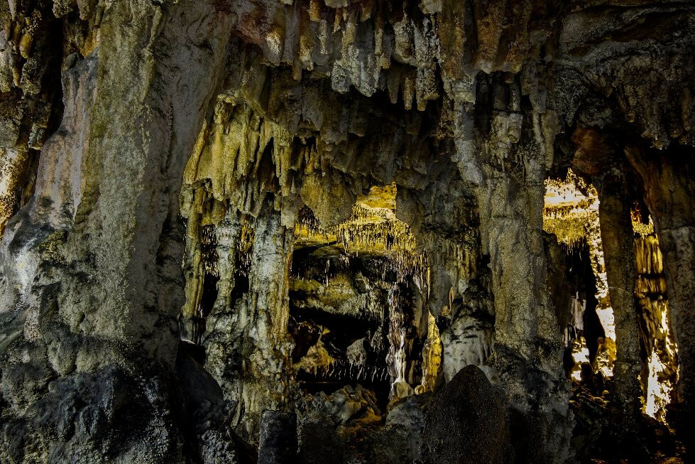 Nadarska cave-Mogilitsa必去景点