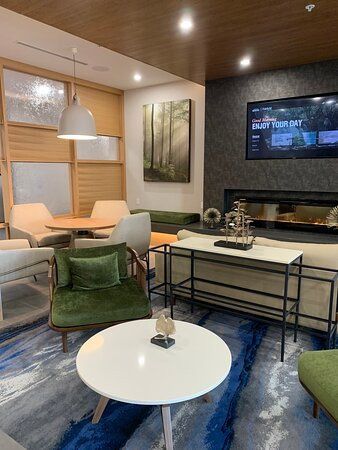 Fairfield by Marriott Inn & Suites Salmon Arm主图