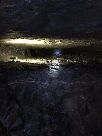 Chwarel Hen Llanfair Slate Caverns景点图片