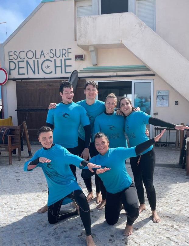 Escola de Surf de Peniche-佩尼切必去景点