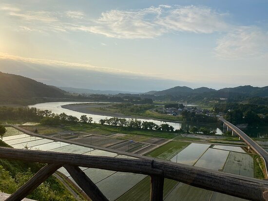 Lookout at Echigo Kaweaguchi Service Area-长冈市必去景点
