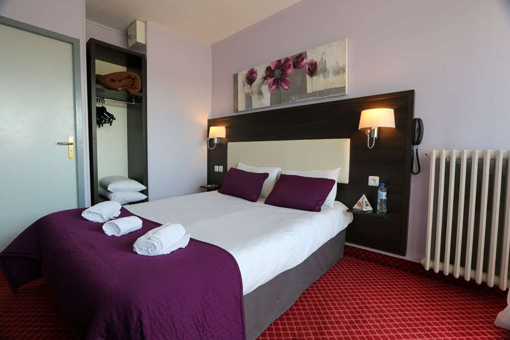 Brit Hotel Bleu Nuit主图