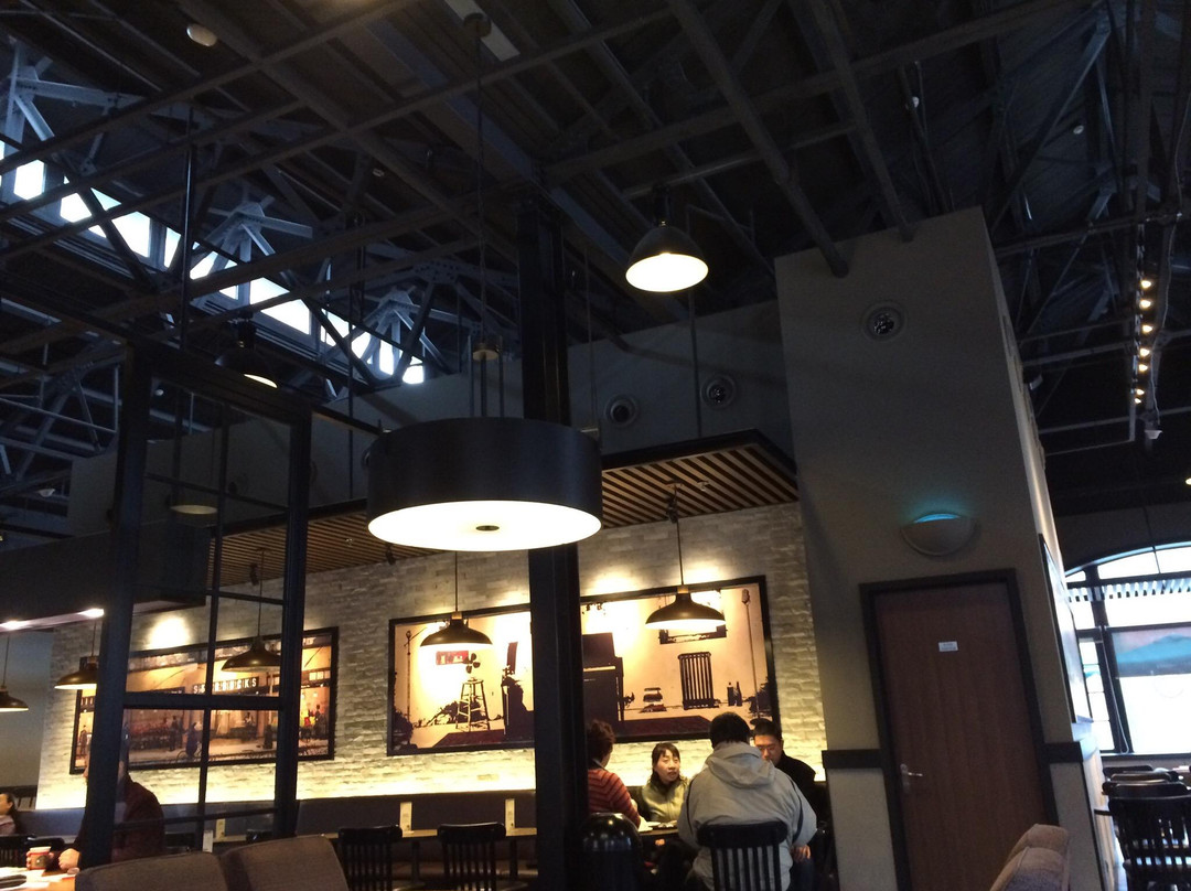 Starbucks YangShu Pu Road