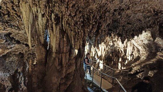 Antro del Corchia Tourist Cave景点图片