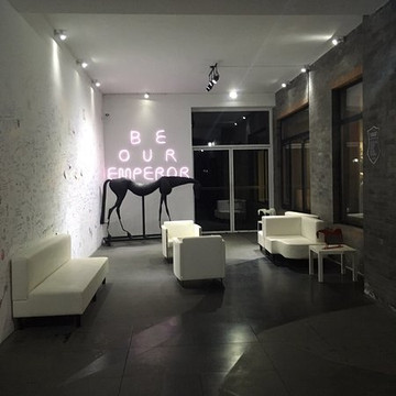 北京天安门皇家驿栈主图