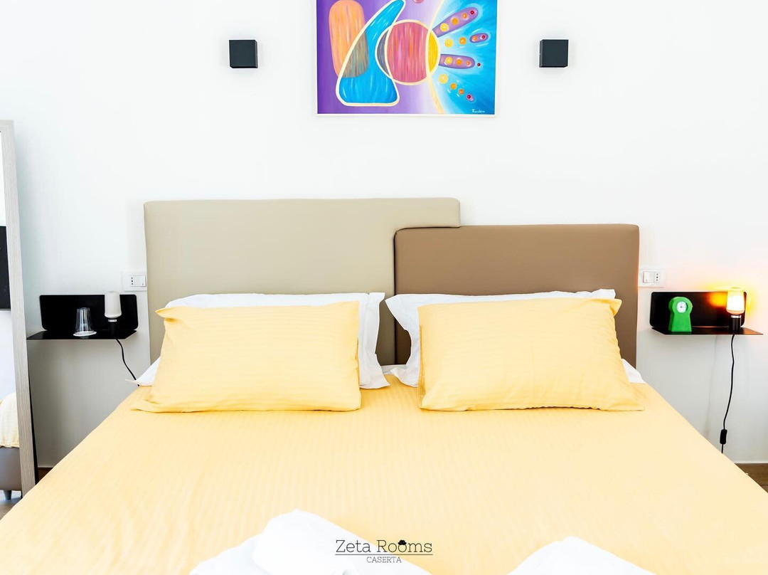 Zeta Rooms