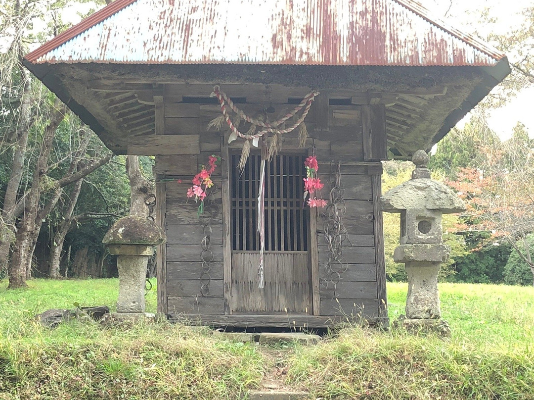 Taga Shrine景点图片