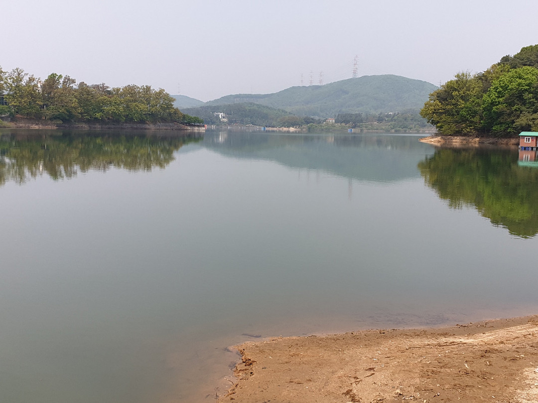 Gosam Lake