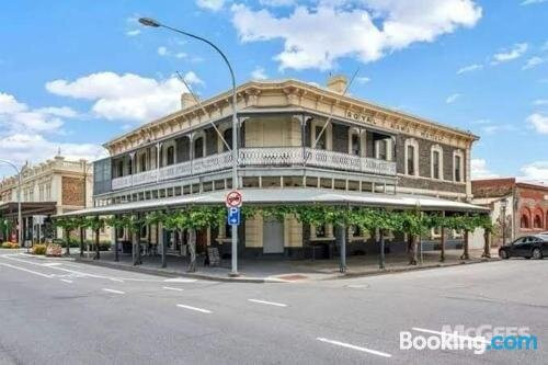 Royal Arms Hotel