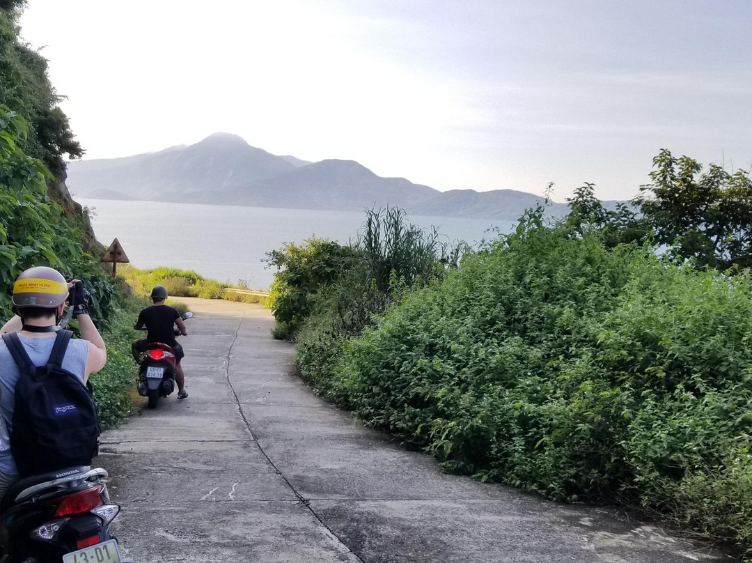Da Nang Scooter Adventures
