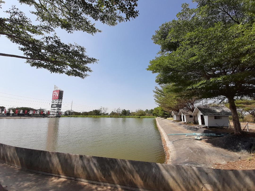 FN Outlet-信武里必去景点