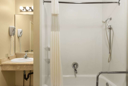 圭尔夫戴斯酒店主图