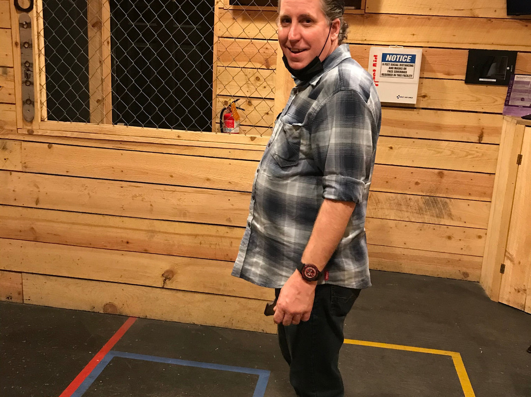 Kersey Valley Axe Throwing景点图片