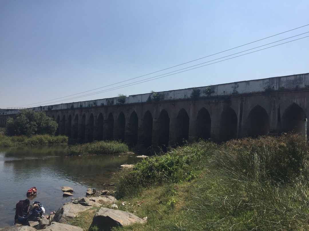 Kabni River Bridge景点图片