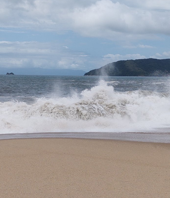 Sununga Beach-乌巴图巴必去景点