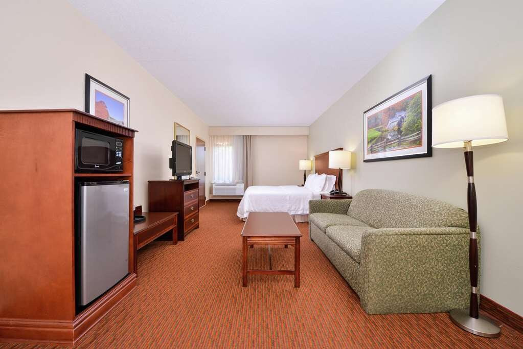 Hampton Inn Waynesboro/Stuarts Draft主图
