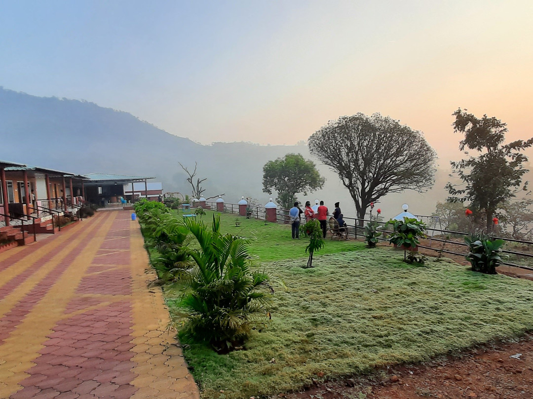 Shivshrushti Agro Tourism & River Camp Tapola主图