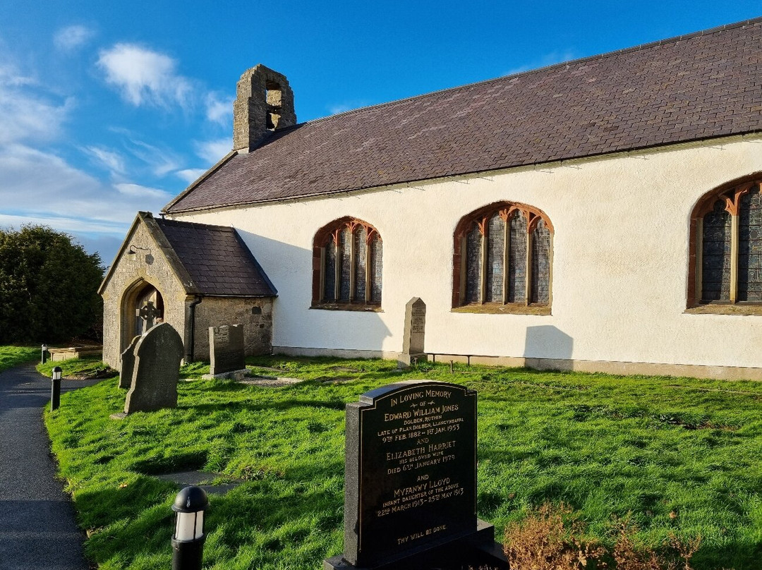 Church Of Saint Cynhafal景点图片