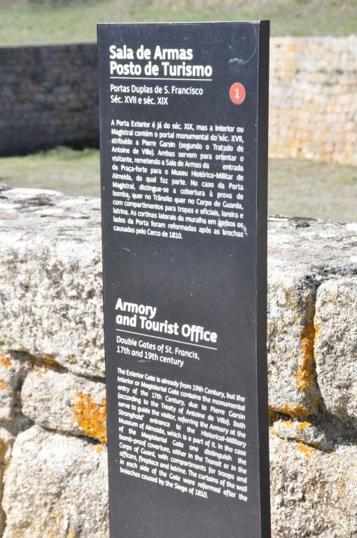 Fortified Village Almeida景点图片