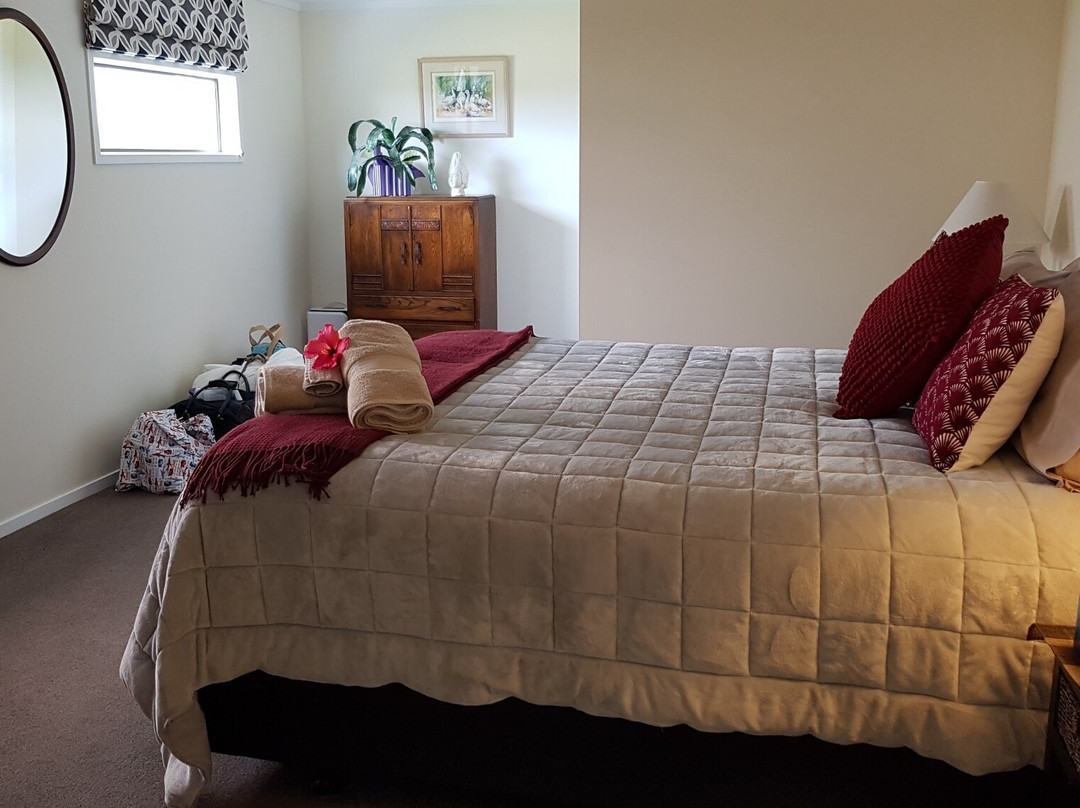 Beachfront Bed & Breakfast主图