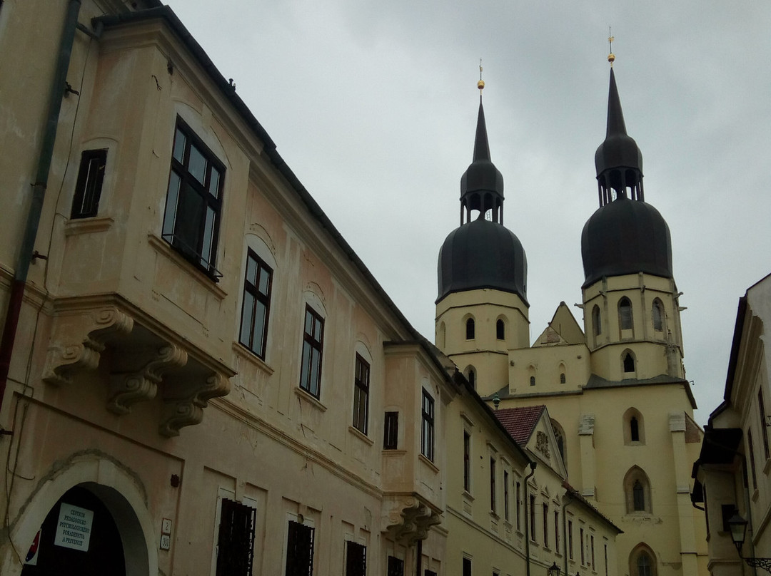 St. Nicholas Basilica-Trnava必去景点
