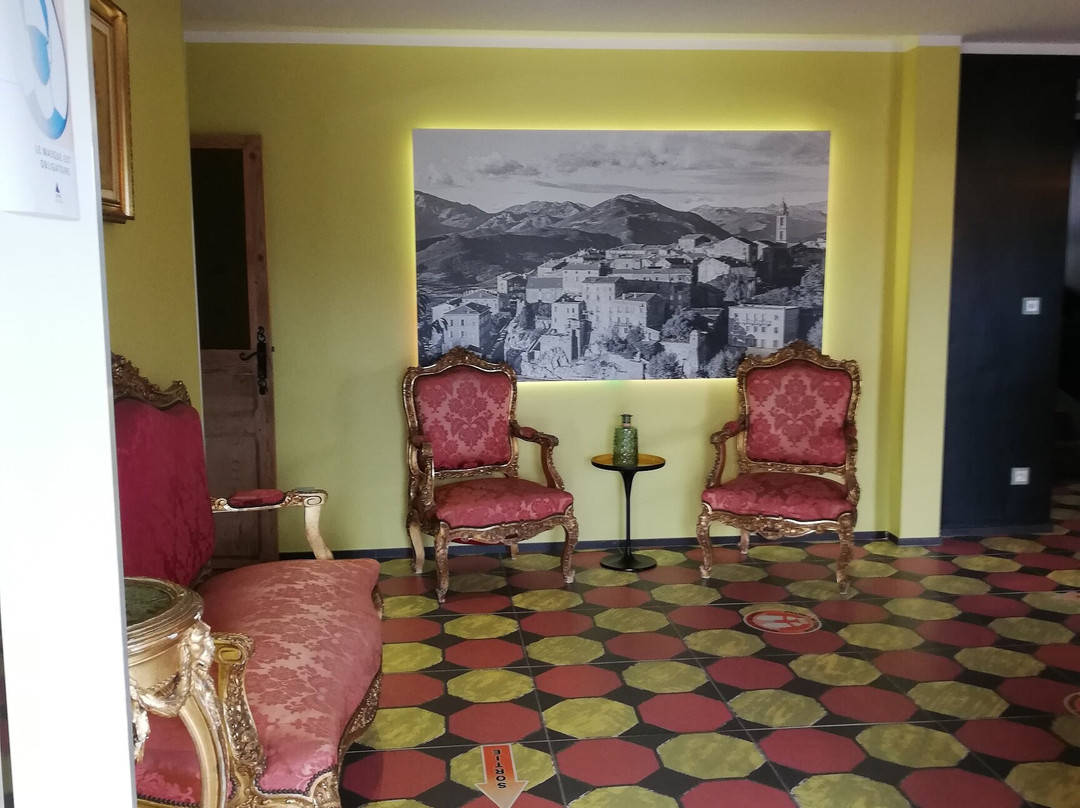 Rossi Hotel主图