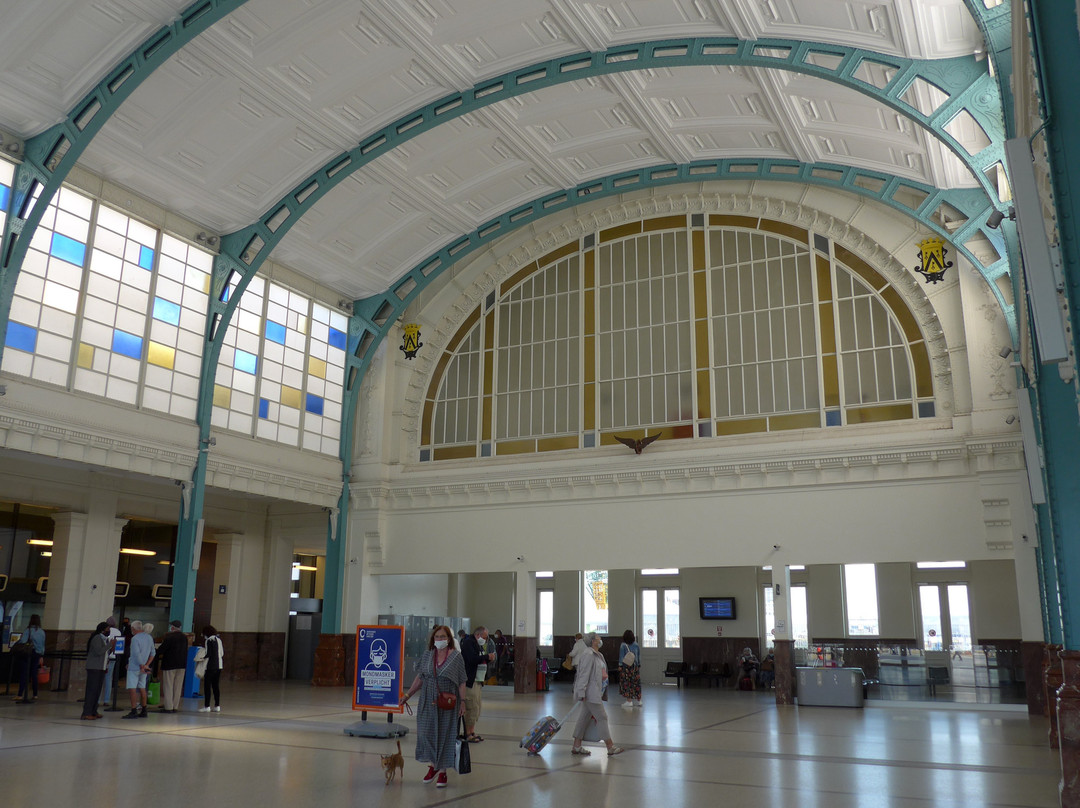 Oostende railway station-奥斯坦德必去景点