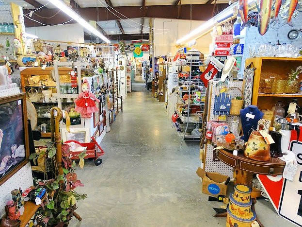 Old Fort Antique Mall-Wytheville必去景点