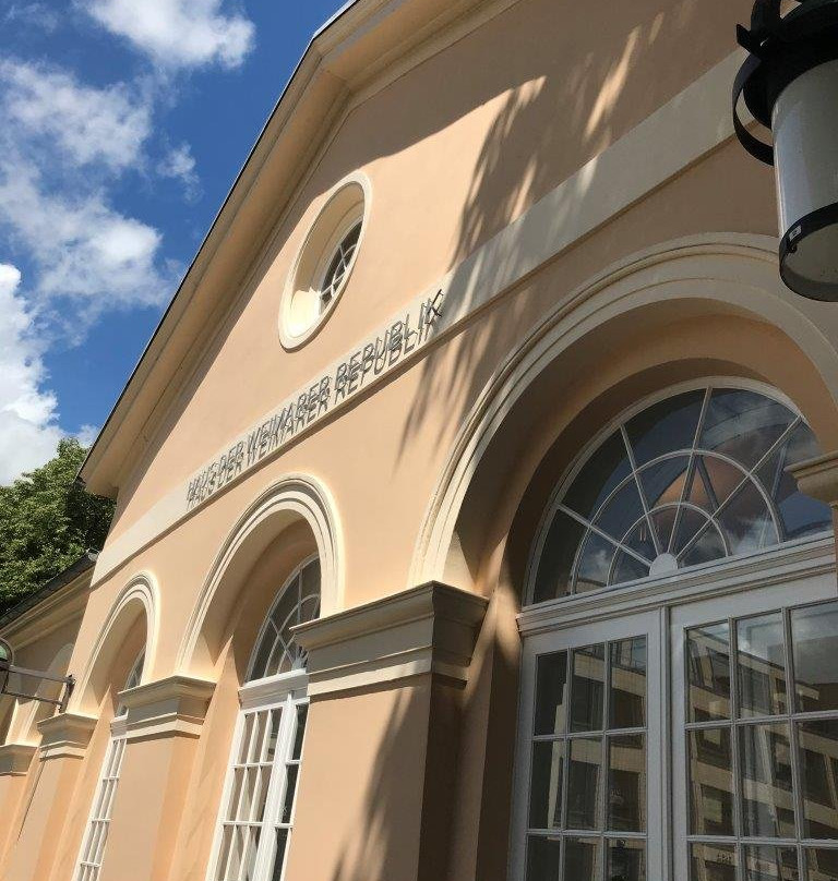 Haus der Weimarer Republik - Forum für Demokratie-魏玛必去景点