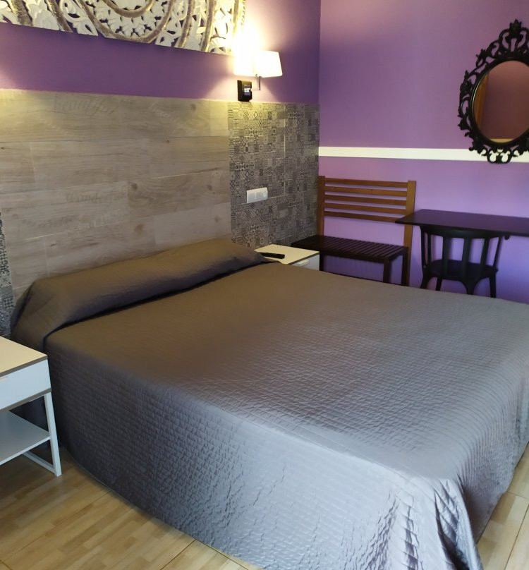 Hostal Las Abadias主图