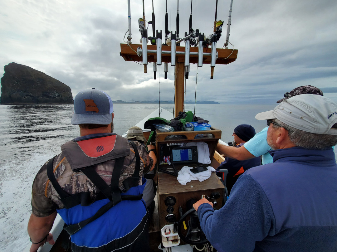 Haystack Fishing-太平洋城必去景点