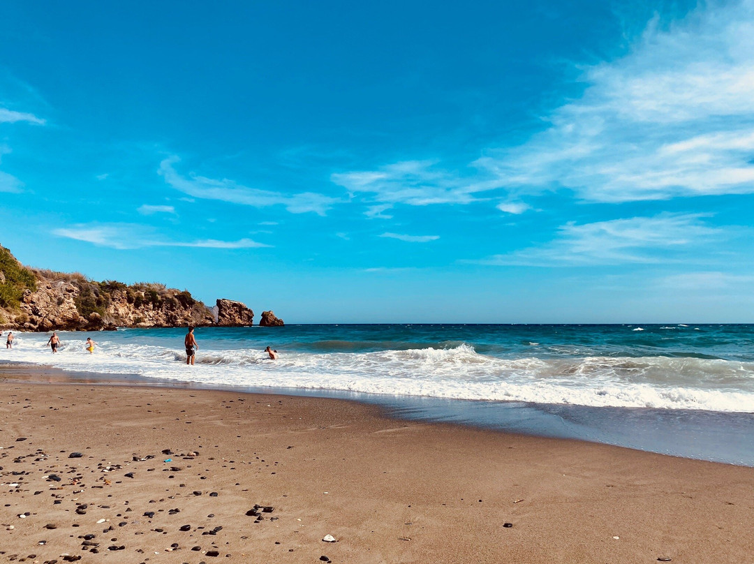 Playa de Maro景点图片