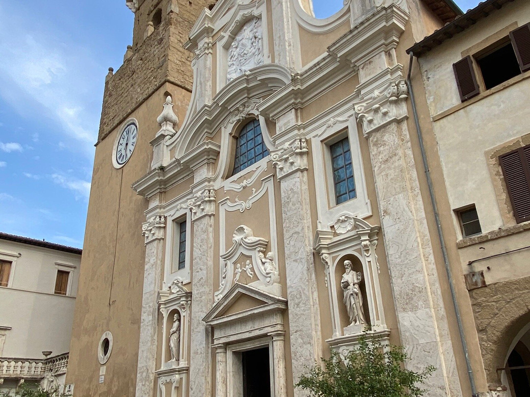 Cattedrale dei Santi Pietro e Paolo (Duomo di Pitigliano)景点图片