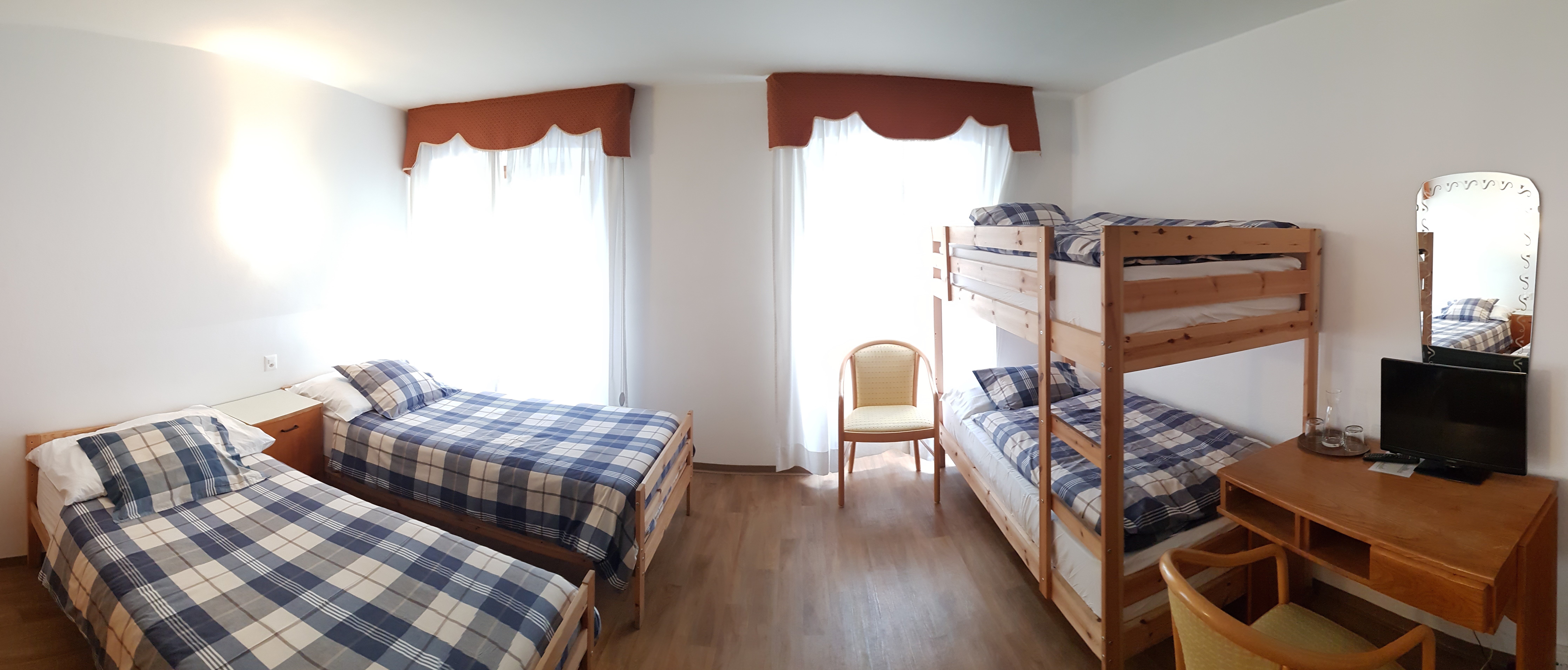 Hotel des Alpes - Hotel, Albergo-官方