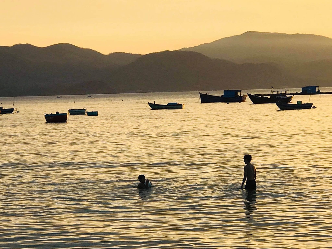 Xuan Dai Bay-Song Cau Town必去景点