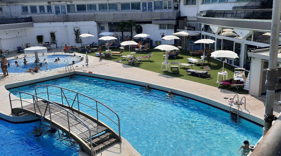 Columbus Thermal Pool-阿巴诺泰尔梅必去景点