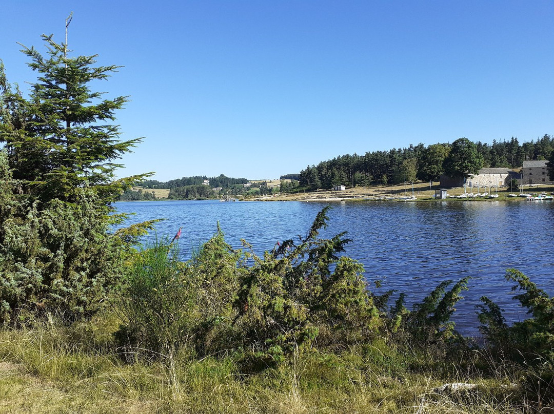 Lac de Devesset-Devesset必去景点
