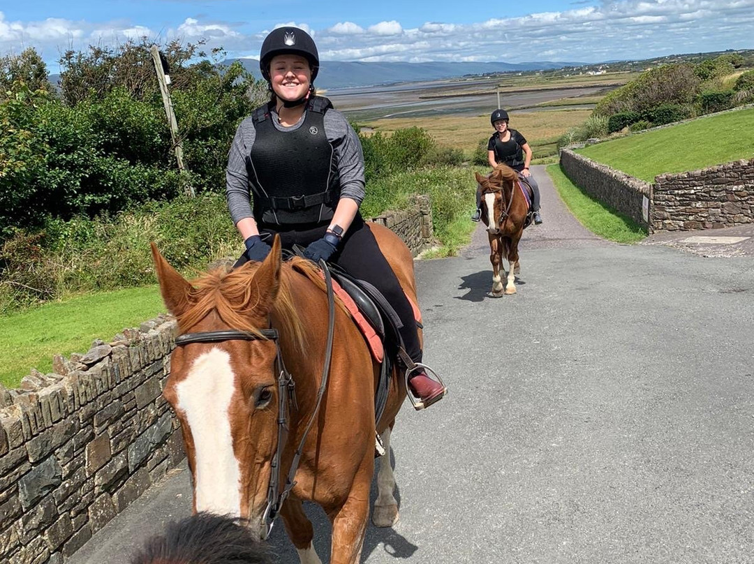 Rossbeigh Beach Horse Riding Centre-Glenbeigh必去景点