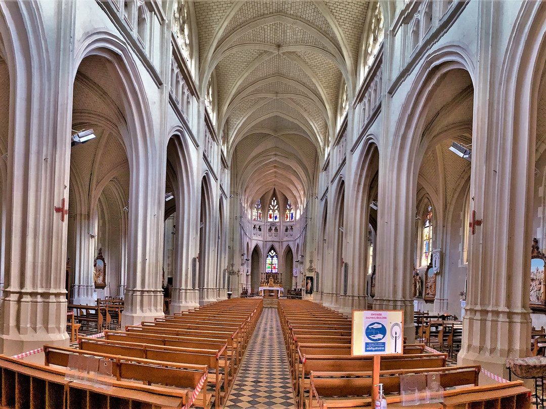 Eglise Saint Laurent景点图片