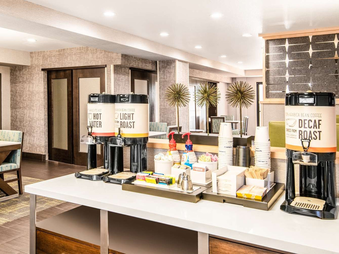 汉普顿套房酒店拉斯维加斯韩德森主图