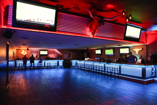 Touch of Texas-Bunker Hill必去景点